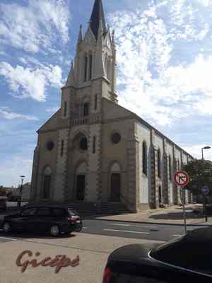 Eglise de Saint Martin des Noyers (85)